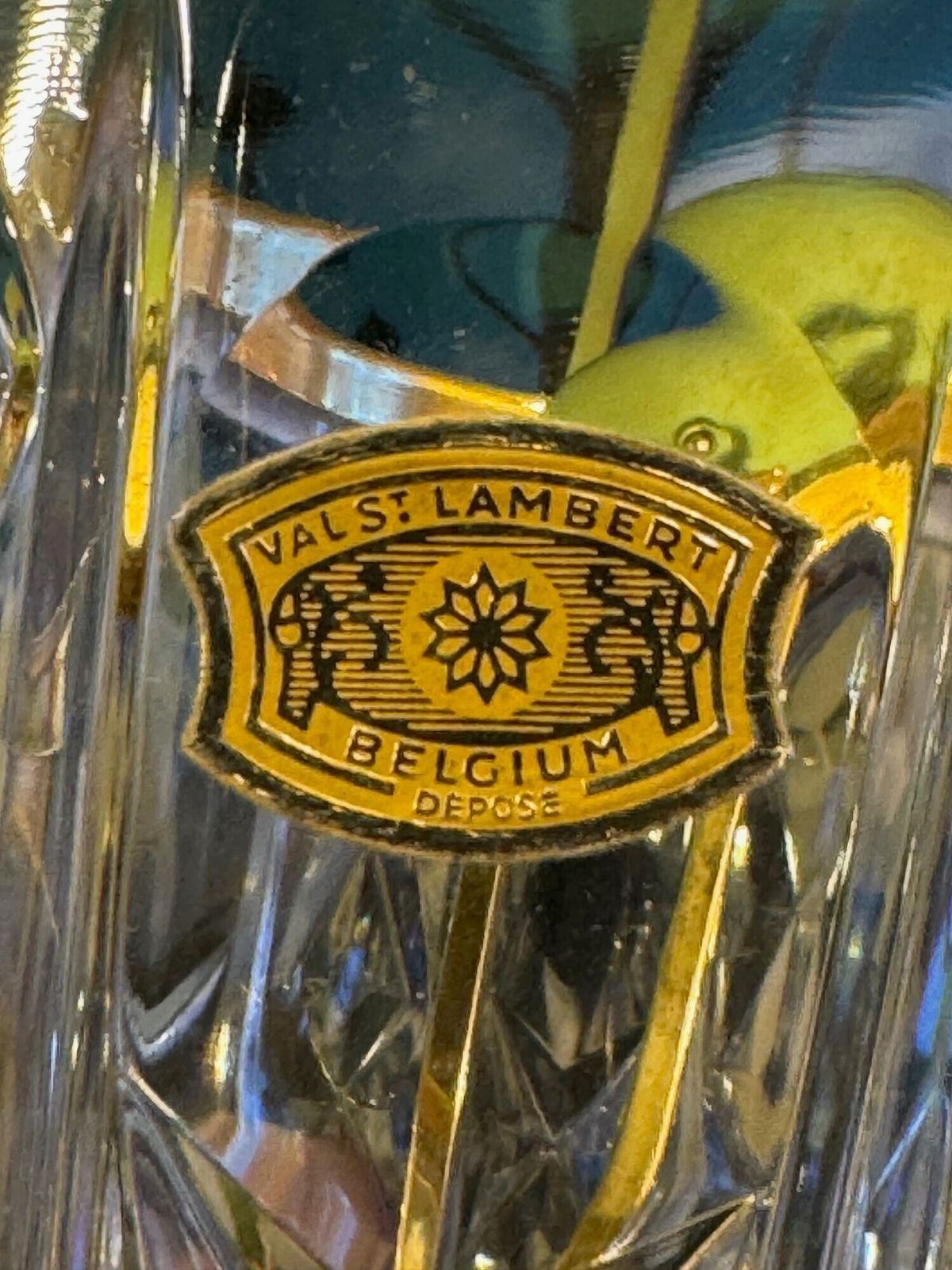 photo vintage A 1960s Val Saint Lambert Crystal And Gold Plated Ice Bucket With Ice Grabbers