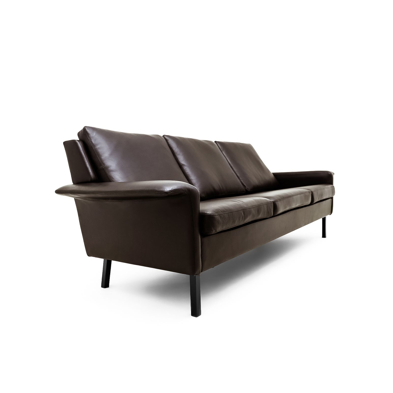 Danish Mid Century 1960s Model 3330 Arne Vodder 3 Seat Leather Sofa For Fritz Hansen photo furniture