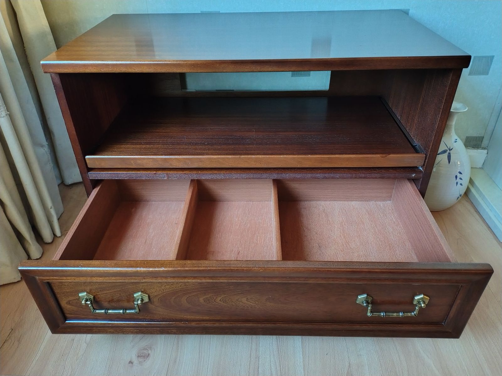 G Plan Mahogany Fresco Tv Media Unit photo for sale