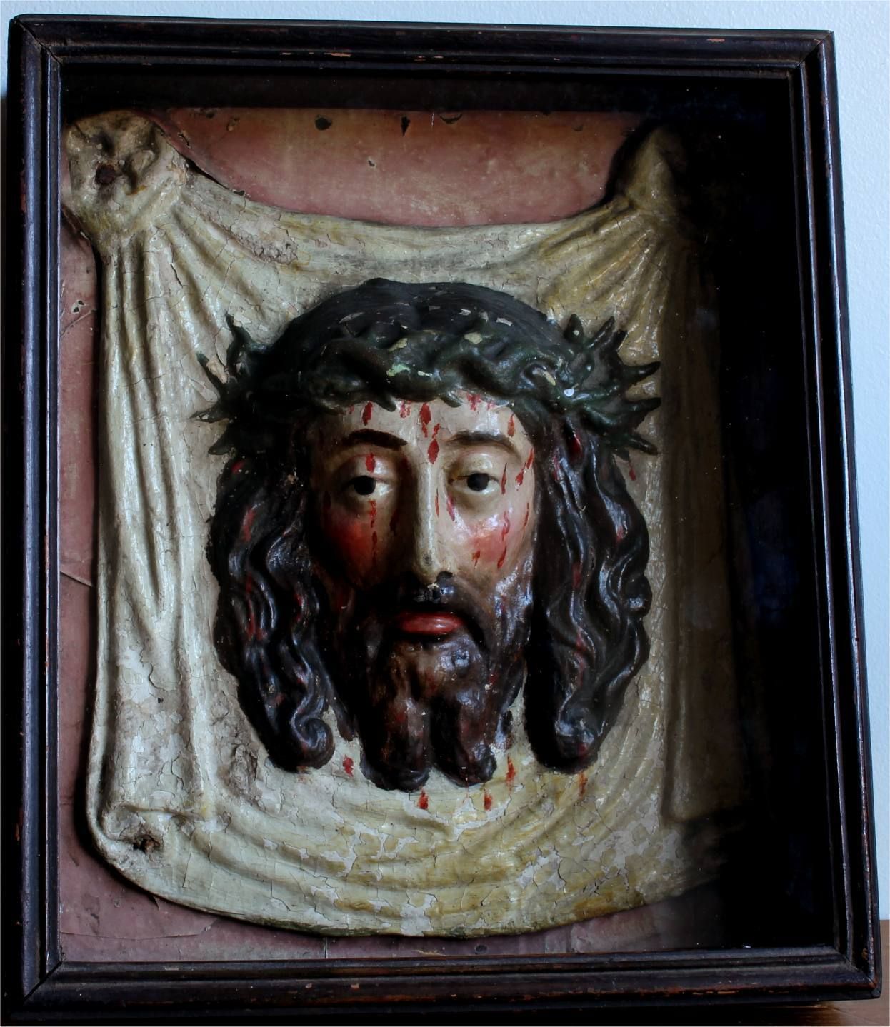 Antique Jesus Christ Veil Of Veronica. Papier Mache Display Case. 1800s. photo buy