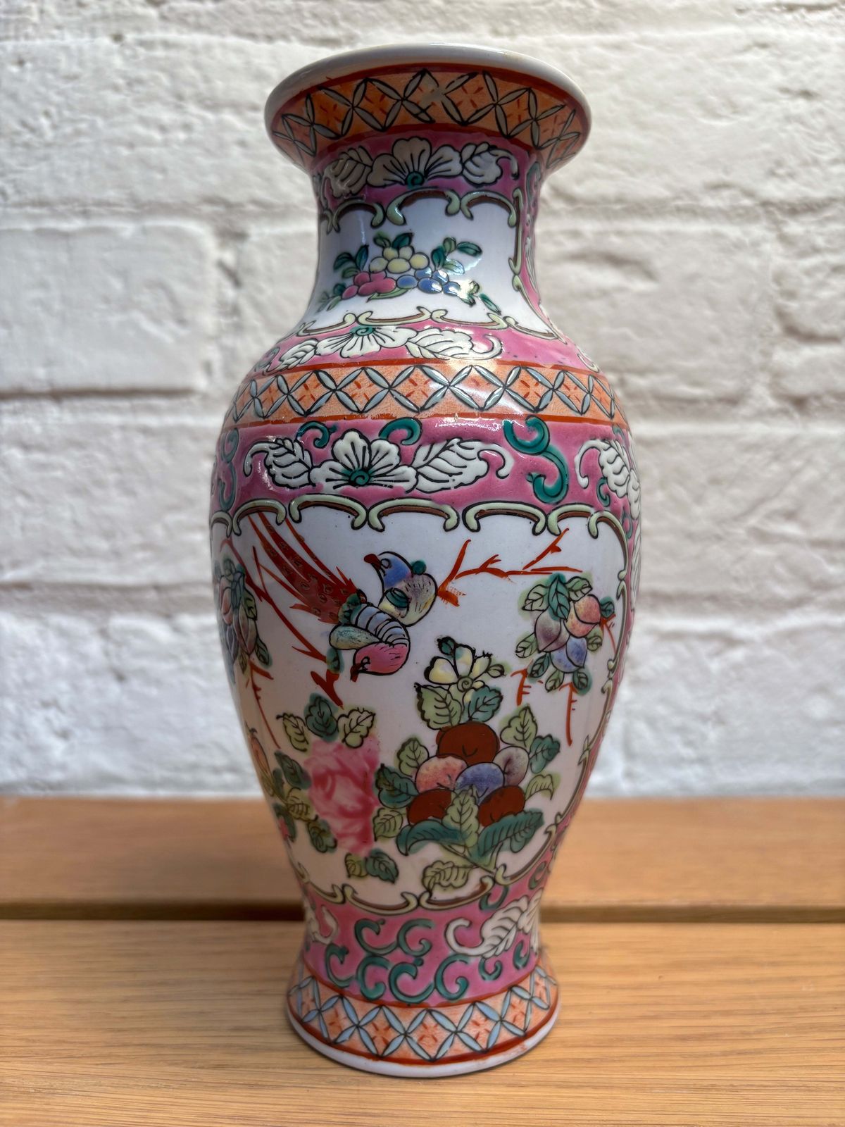 Chinese Famille Rose Porcelain Vase photo furniture
