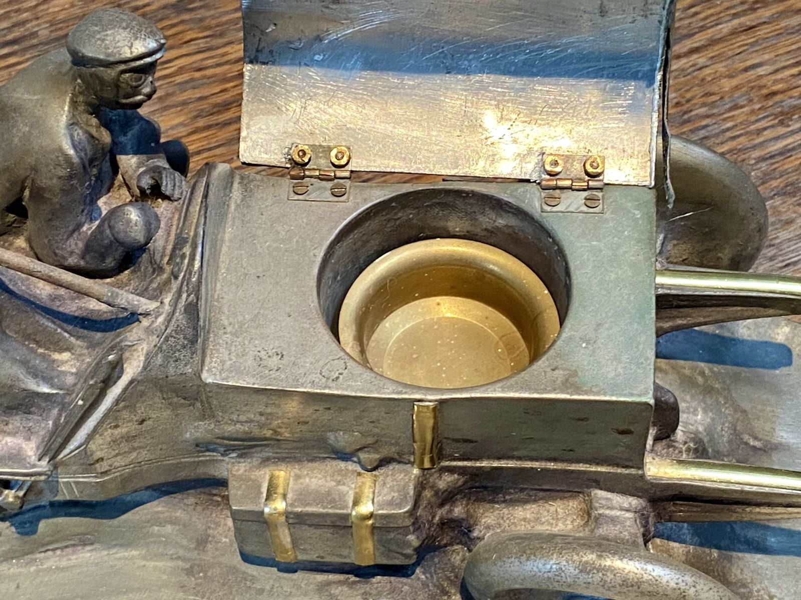 photo furniture Rare Wilhelm Zwick Pewter Mercedes Benz Rally Car Desk Stand & Inkwell With Gold Gilt Detailing And Brass Inkwell Model Sculpture Art Nouveau Deco
