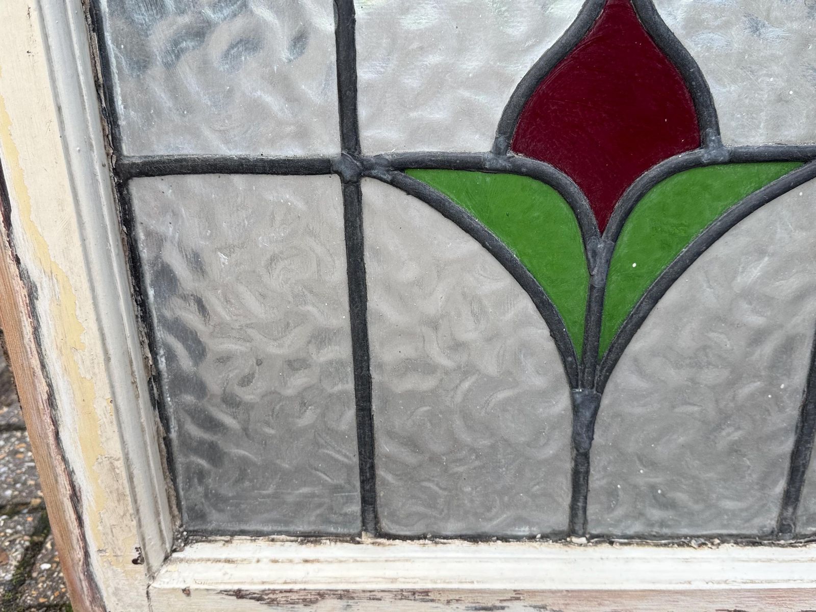 Original 1930s Art Deco Stained Glass Tulip Green And Red Design Window Panel photo 145.0