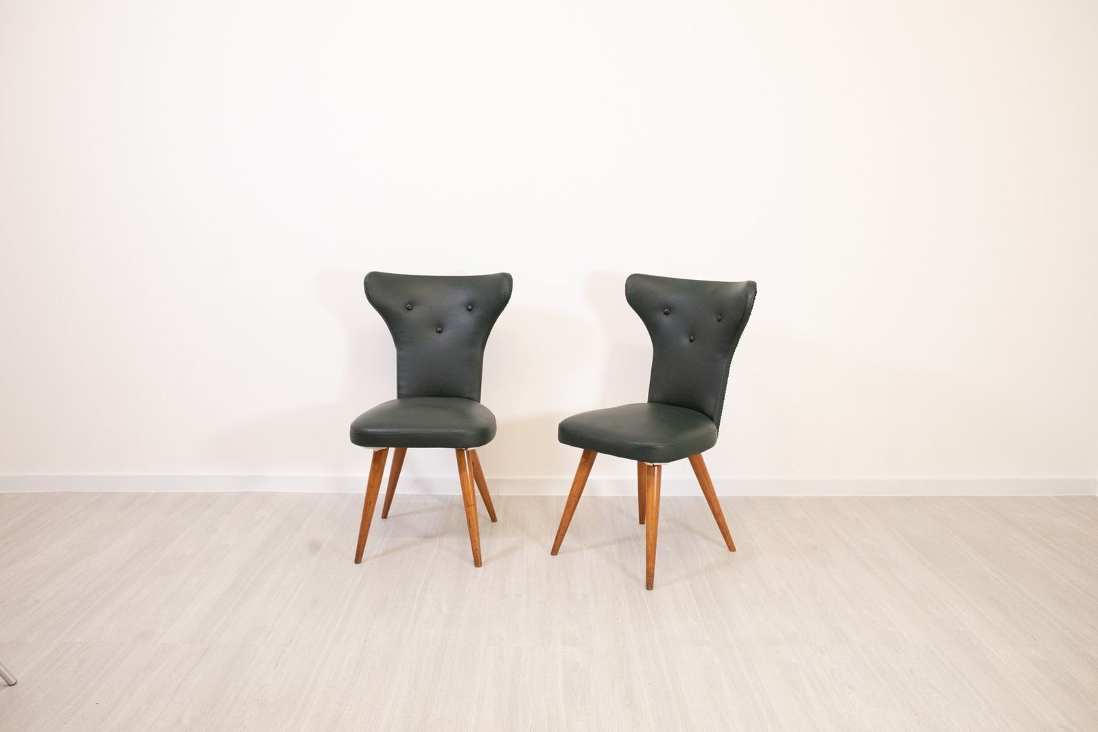 Set Of Chairs By Lina Bo Bardi, 1960s photo Furniture