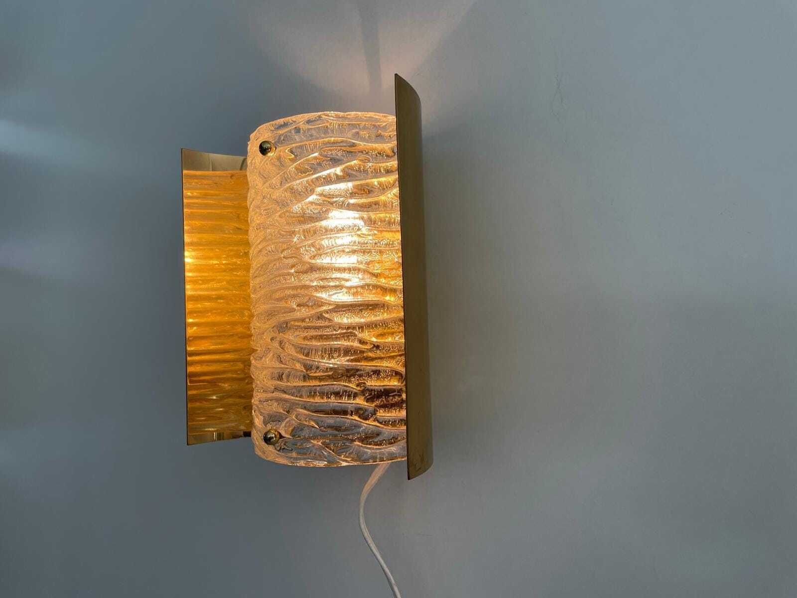 photo vintage Crystal Glass And Brass Curve Backplate Pair Of Sconces, 1960s, Germany