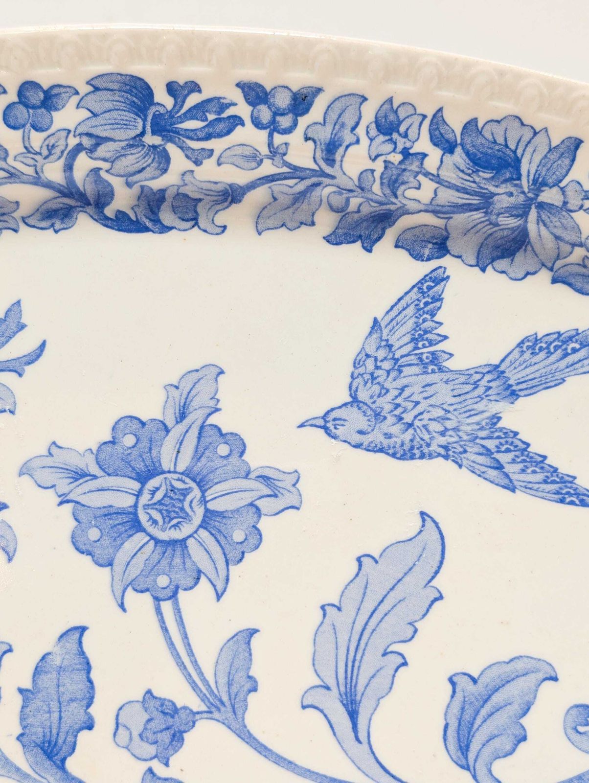 Rare Antique Copeland And Sons Stoke On Trent White W Blue Medallion & Flowers Plate Circa 1860 1895 Model Rd No 26070 In Amazing Condition. photo furniture