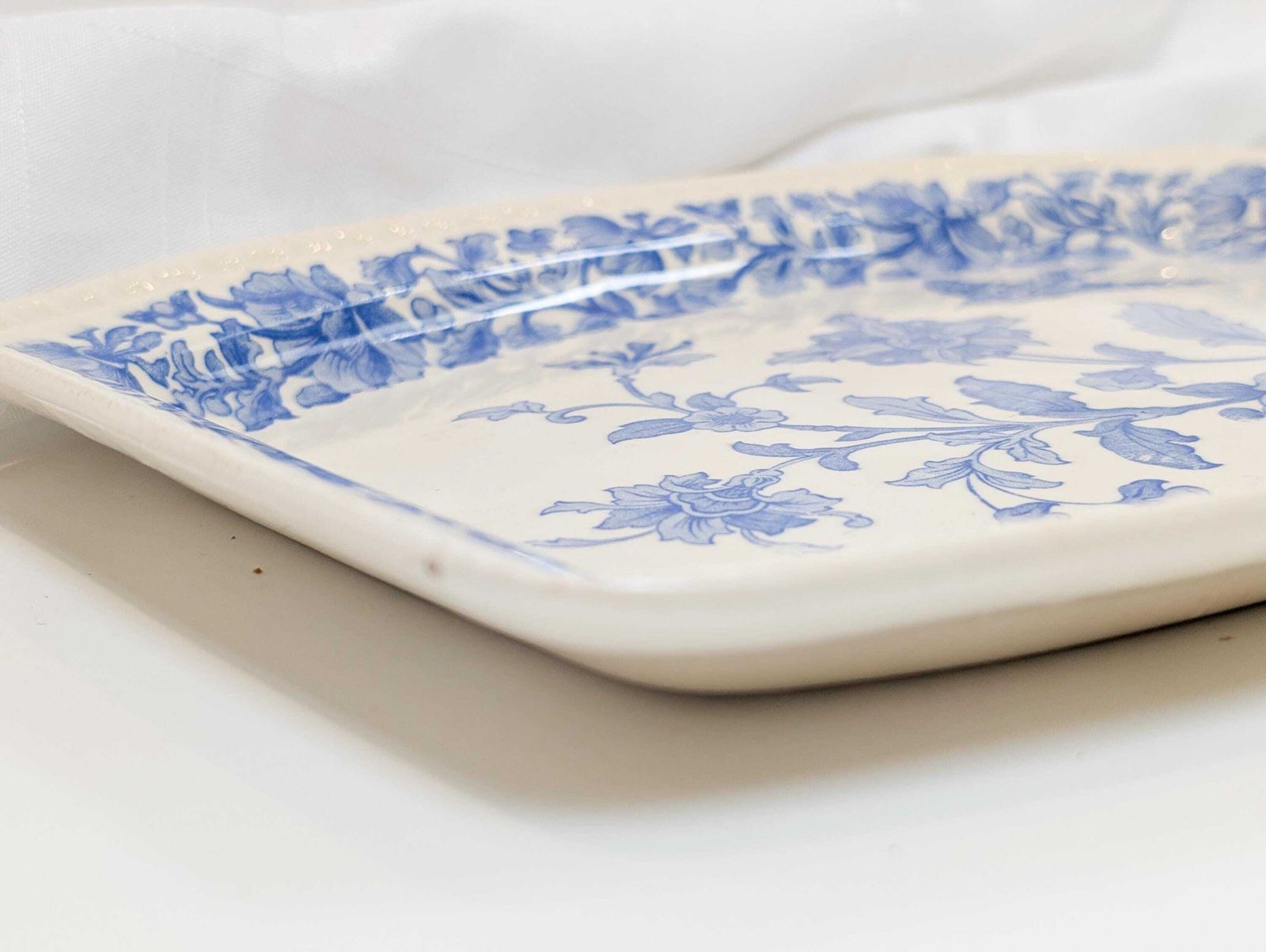 Rare Antique Copeland And Sons Stoke On Trent White W Blue Medallion & Flowers Plate Circa 1860 1895 Model Rd No 26070 In Amazing Condition. photo buy
