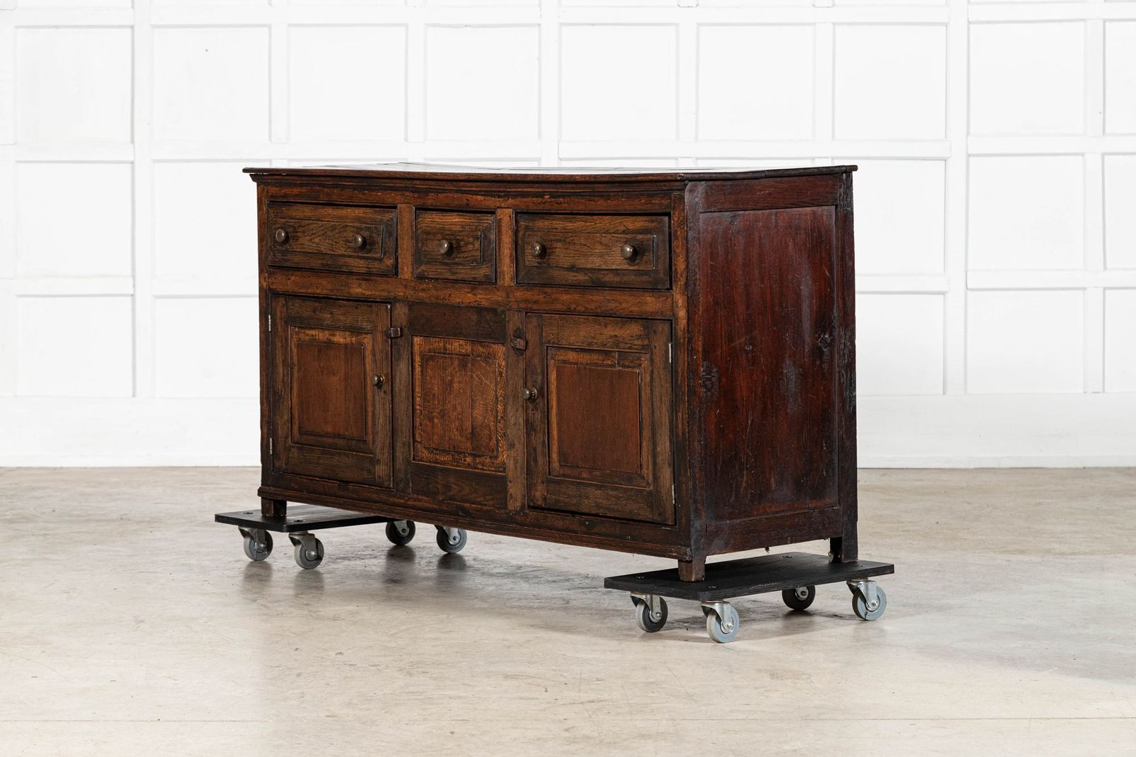 Vernacular Oak Dresser Base, 18th Century And Earlier photo 3853.0