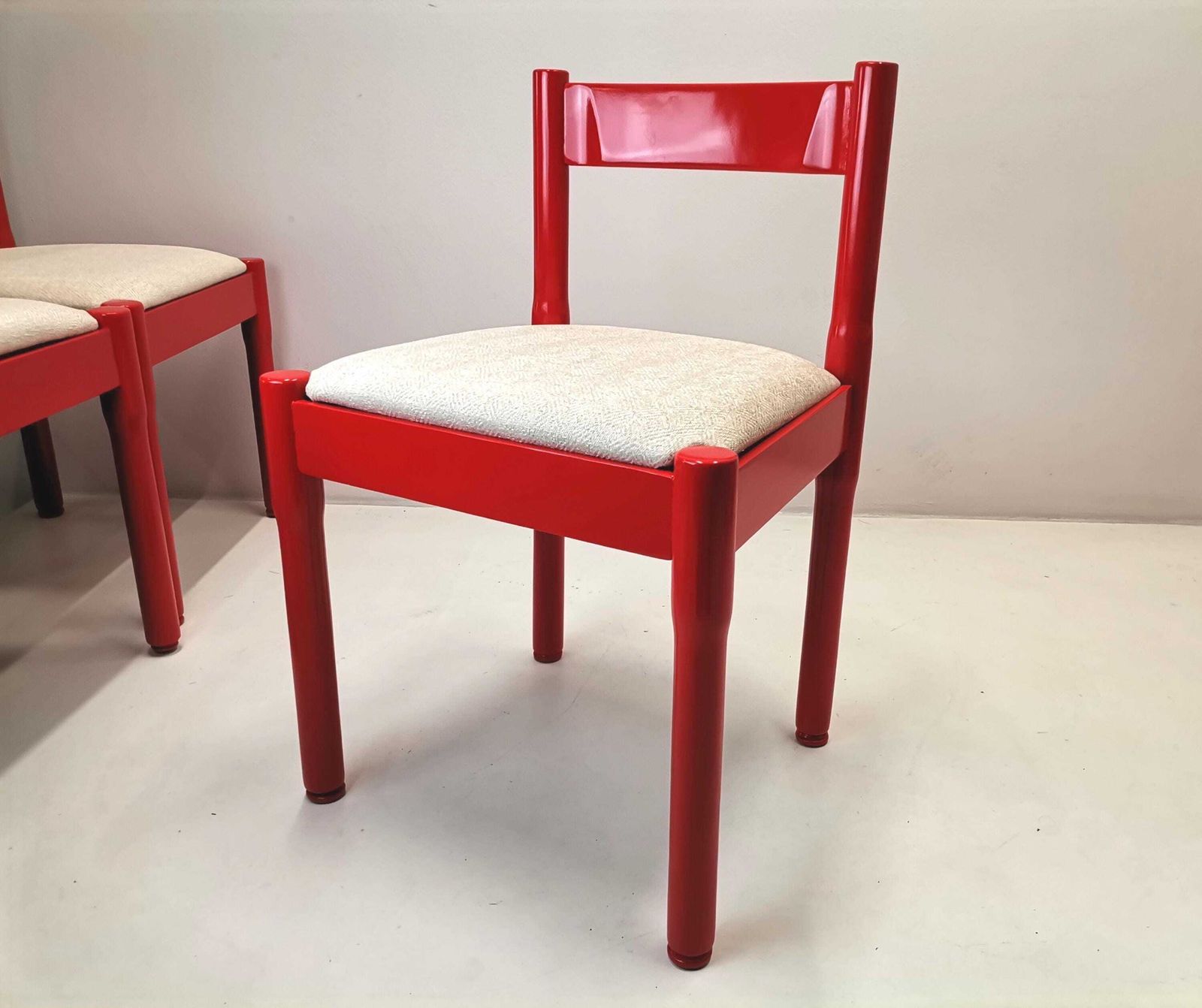 Set Of 8 Red 'Carimate' Dining Chairs Designed By Vico Magistretti / Midcentury Italian Upholstered Kitchen Chairs photo 3365.0