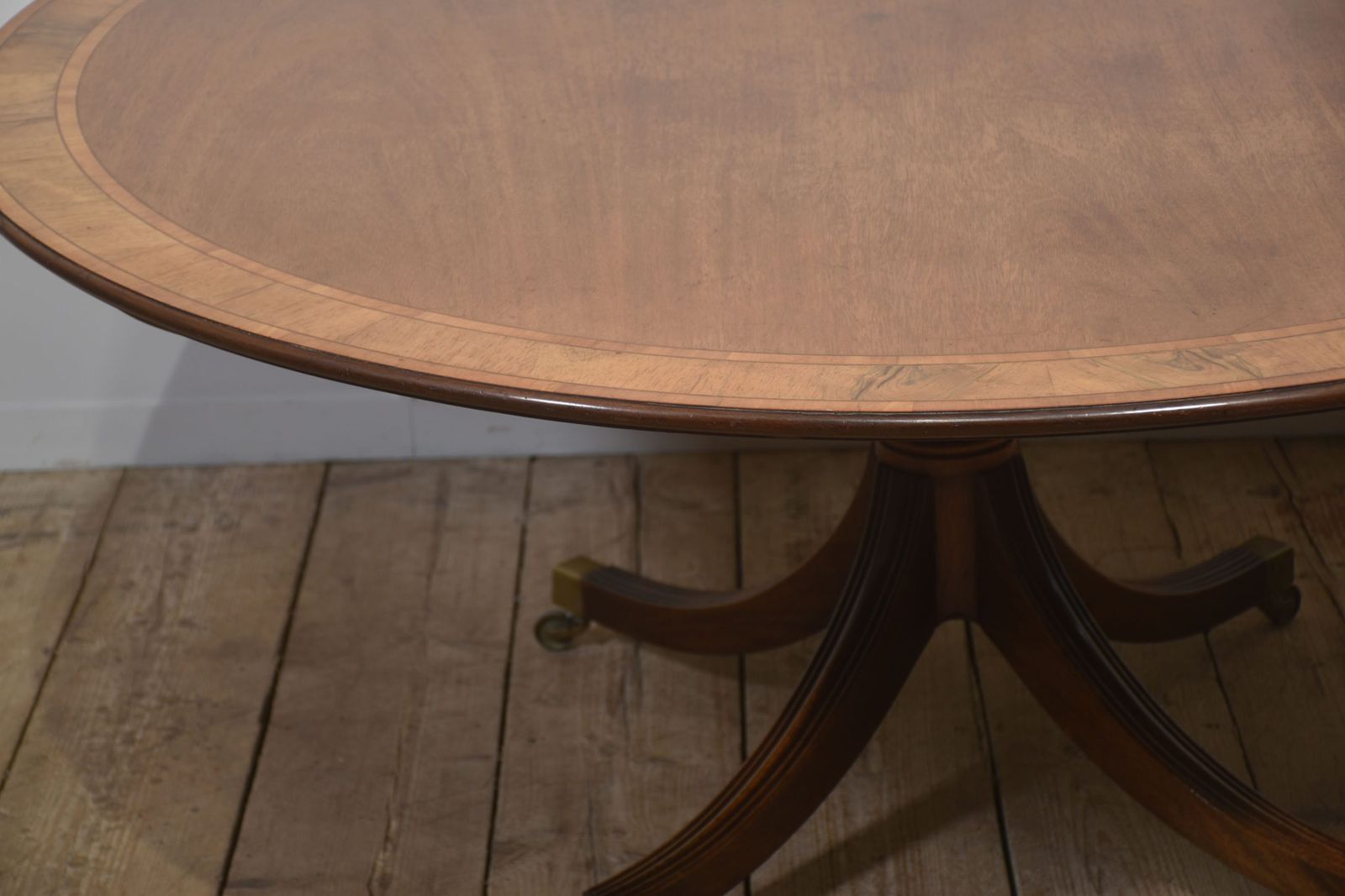 Elegant Georgian Style Mahogany Pedestal Dining Table photo Furniture