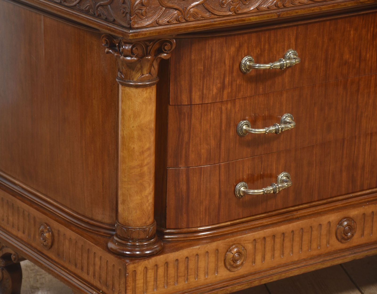 Impressive 19th Century Mahogany Dressing Chest photo buy