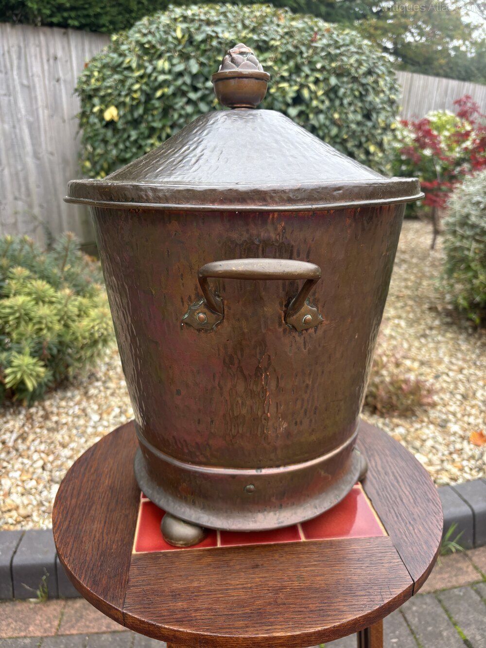 Arts & Crafts Coal Bucket, 1910s photo 350.0