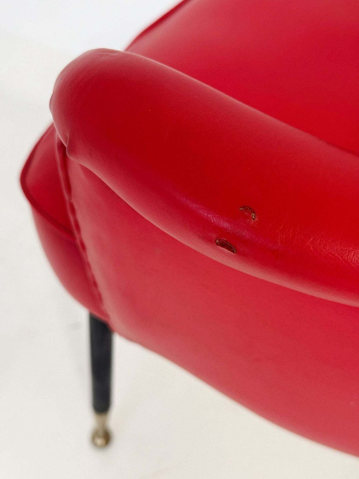 1950s Italian Armchair In Red Vinyl, With A Contoured Back And Open Back. photo 250.0