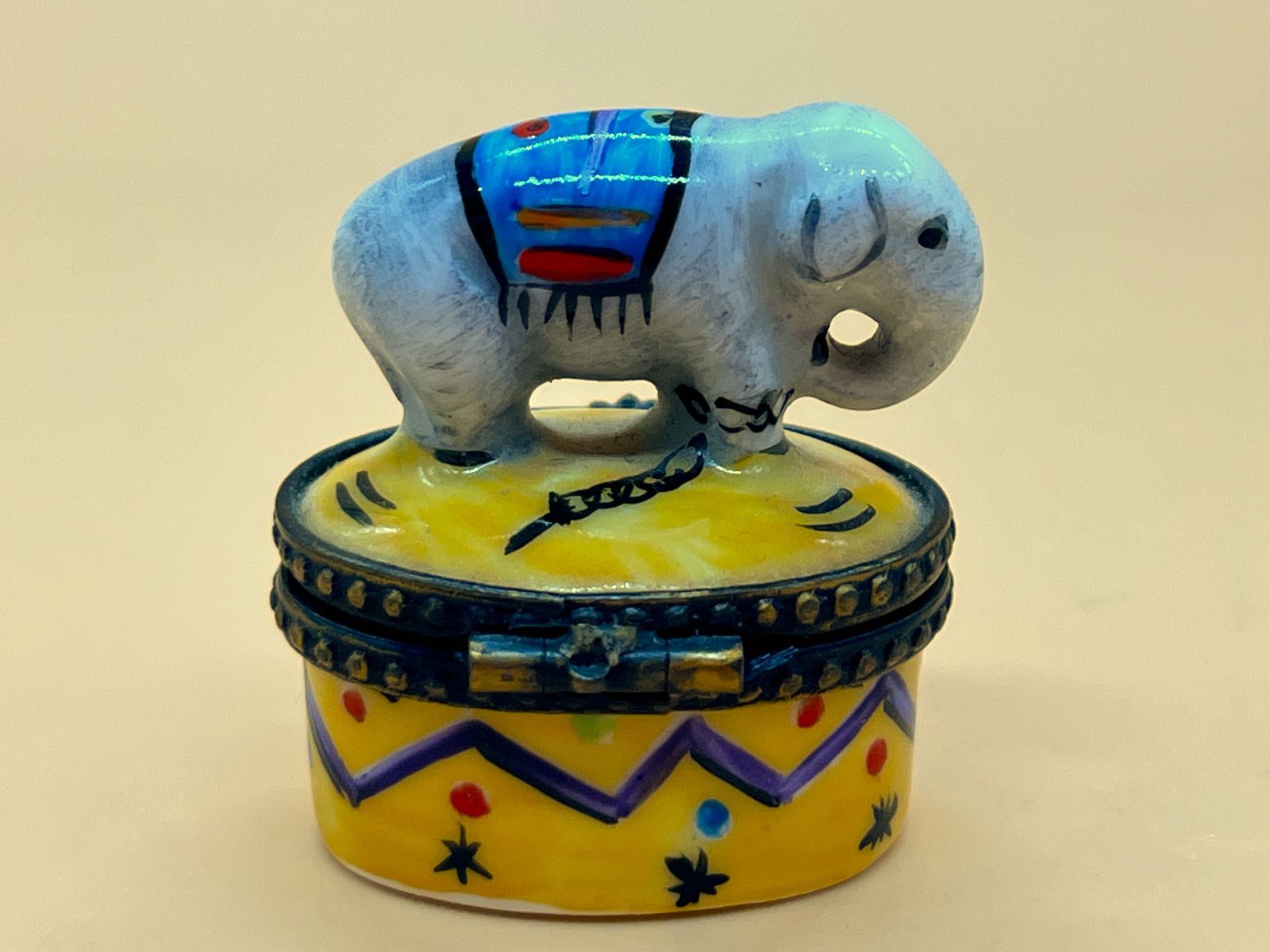 Limited Edition Limoges Porcelain Indian Circus Elephant Hand Painted Trinket / Jewelry Box. No: 17 Of 260. photo furniture