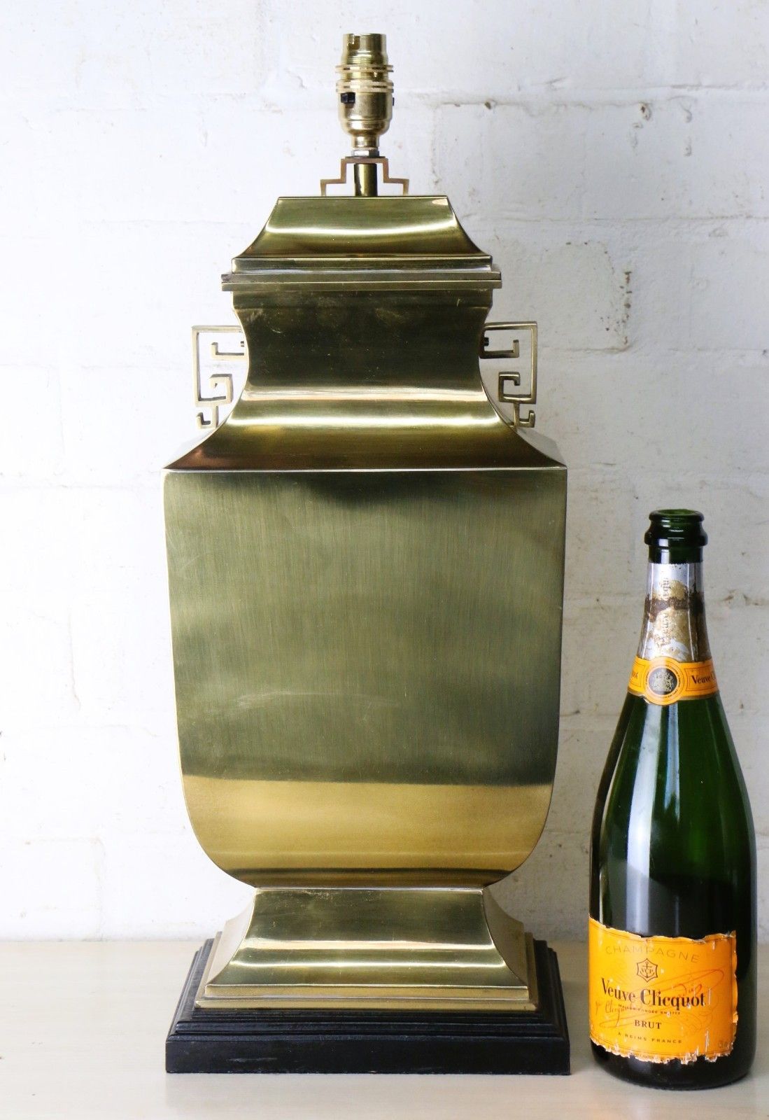 Table Lamp A Large Brass Japanese Lamp Lacquered Finish Late 20th C. Circa 1970s photo furniture
