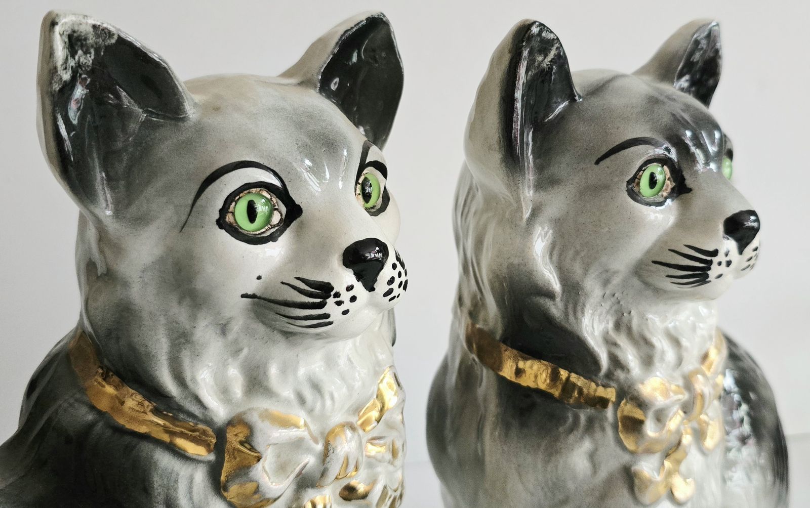 A Pair Of Antique Bo'ness Scottish Ceramic Mantle Cats. photo Art