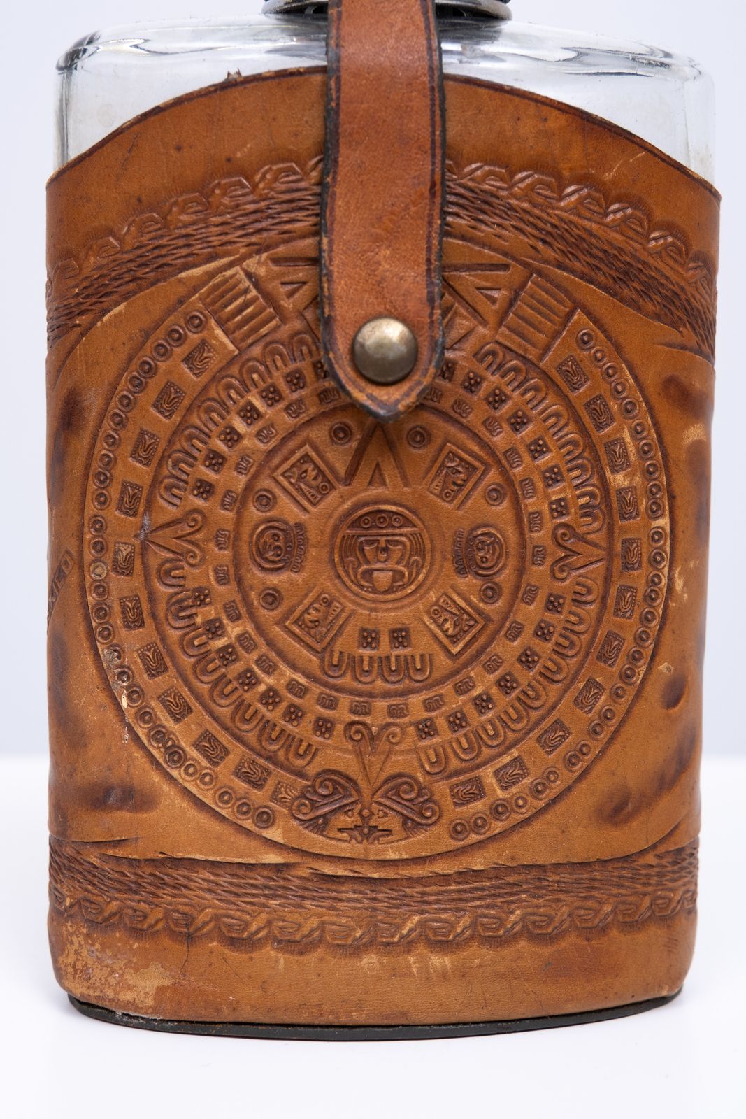 Angel Pazmino Tequila Hip Flask Ecuador Jaren 1960 photo furniture