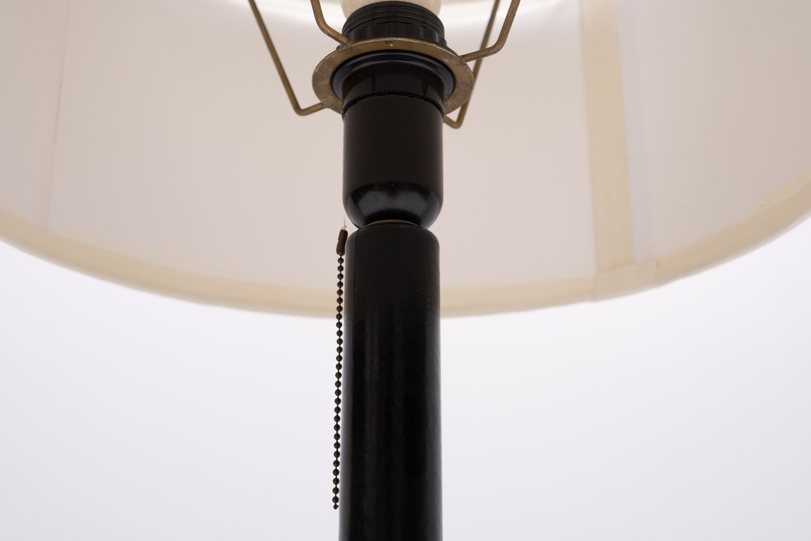 Groot Exclusief Bureauaccessoireset In Gestikt Leer – Jaren 1960, Frankrijk photo furniture