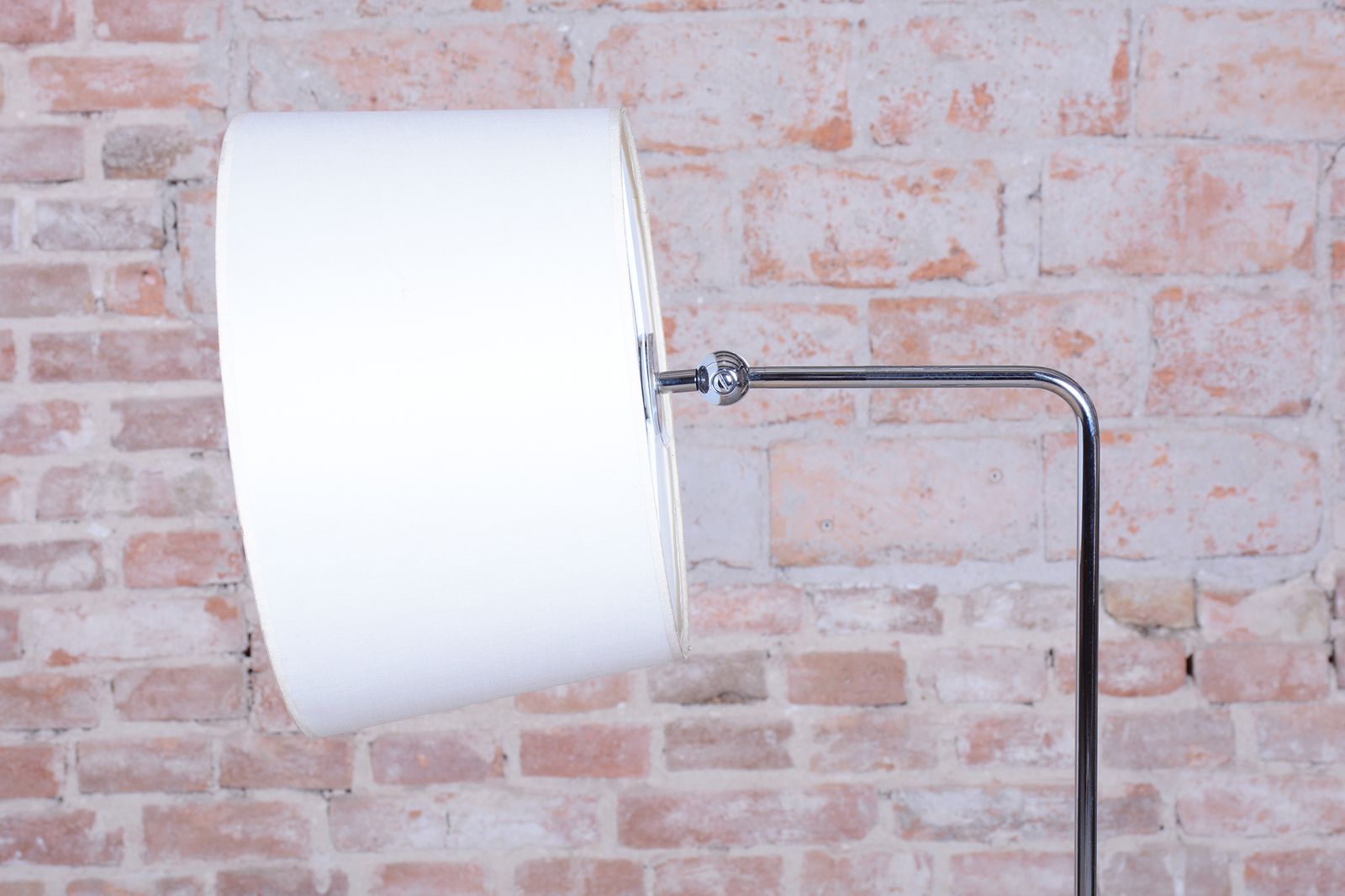 Lighting Original Mid Century Floor Lamp, By G. Teixido, Chrome, Coton, Italy, 1990s photo