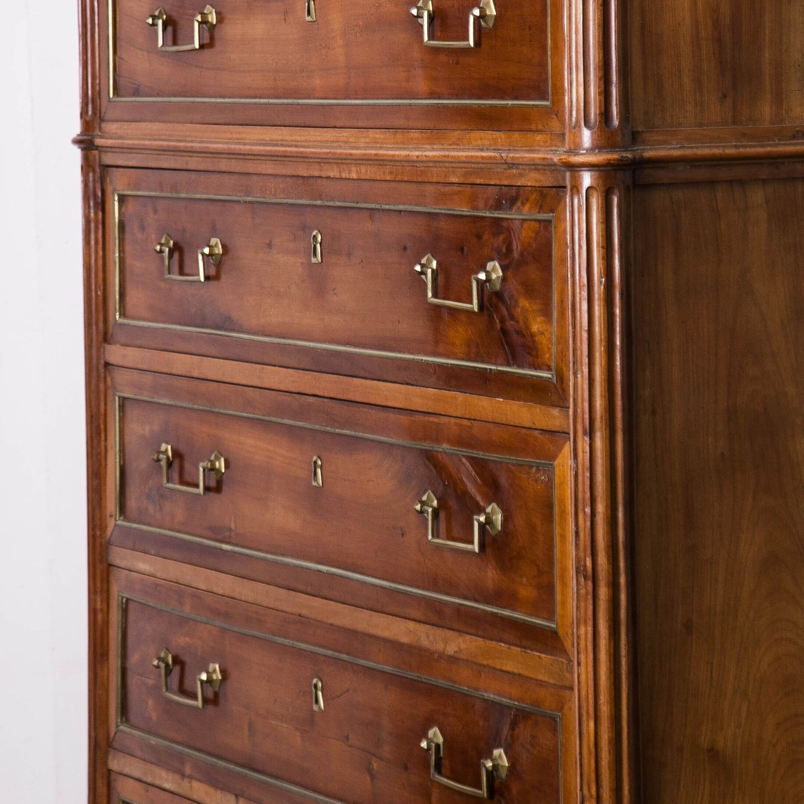 Furniture Chest Of Drawers photo