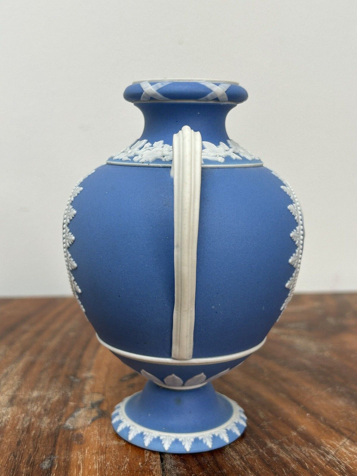 Wedgwood Light Blue Jasperware Twin Handle Bulbous Vase Rare 19thc 13.5cm photo furniture