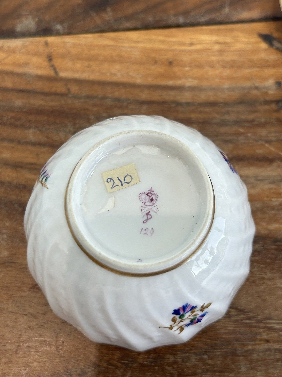 Antique Derby Porcelain Tea Bowl & Saucer No.129, Gilt Border & Floral, 19thc photo vintage