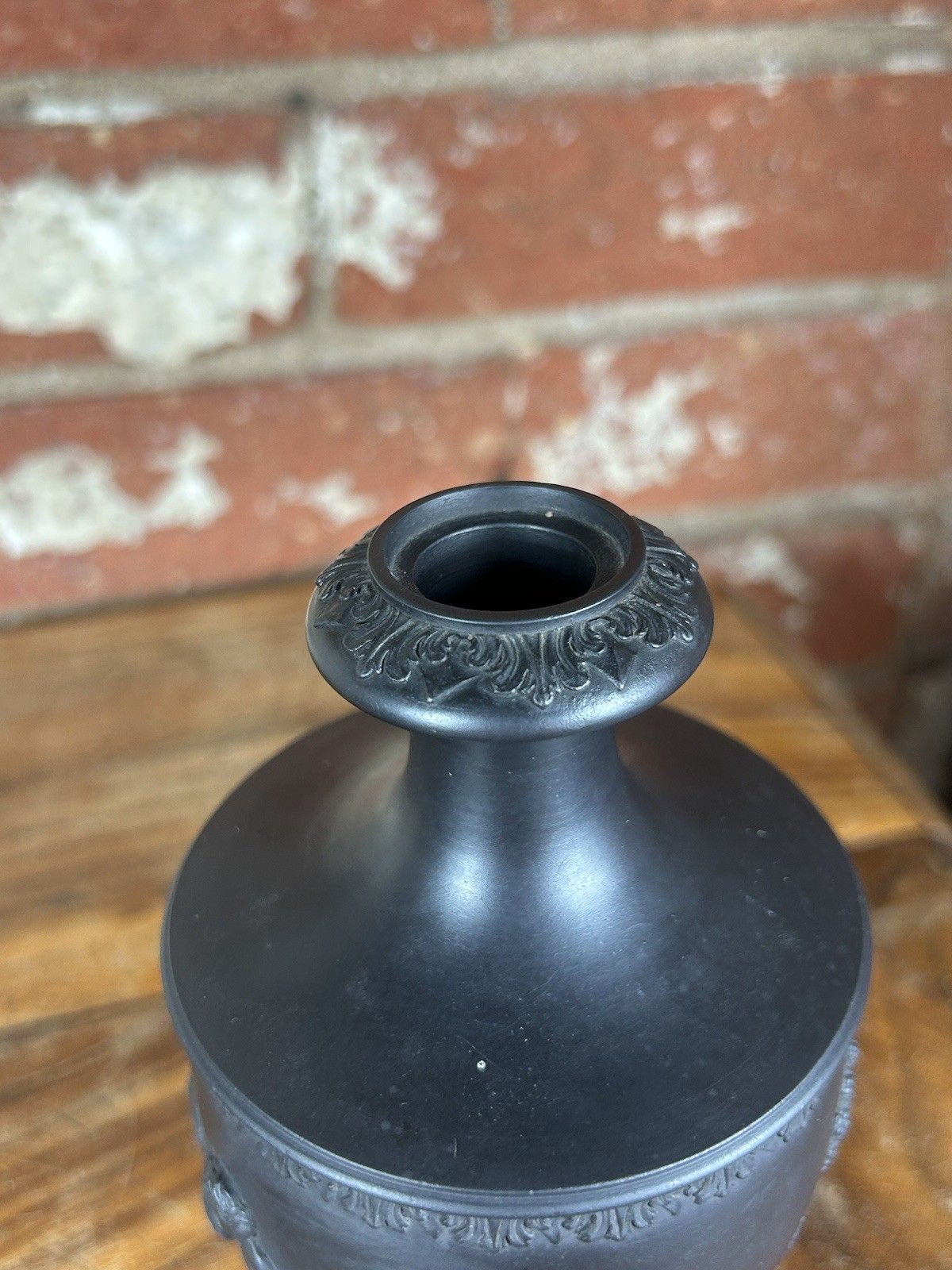 Humphrey Palmer Black Basalt Bacchic Relief Vase C1770 78 – 17cm Georgian photo 320.0