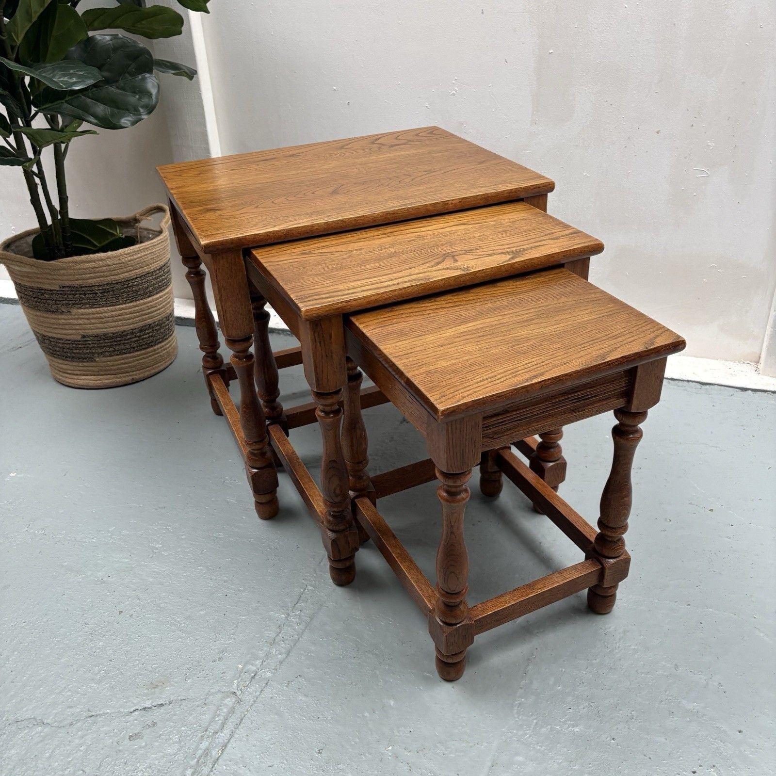 Vintage Late 20th Century Heavy Light Oak Nest Of Three Coffee Tables