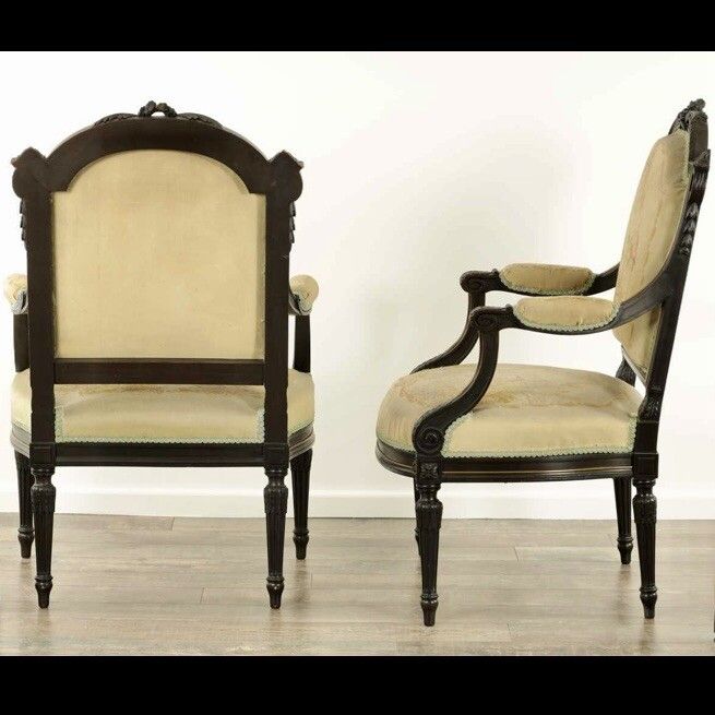 photo furniture Fine Pair Of 19th Century French Armchairs And Footstools