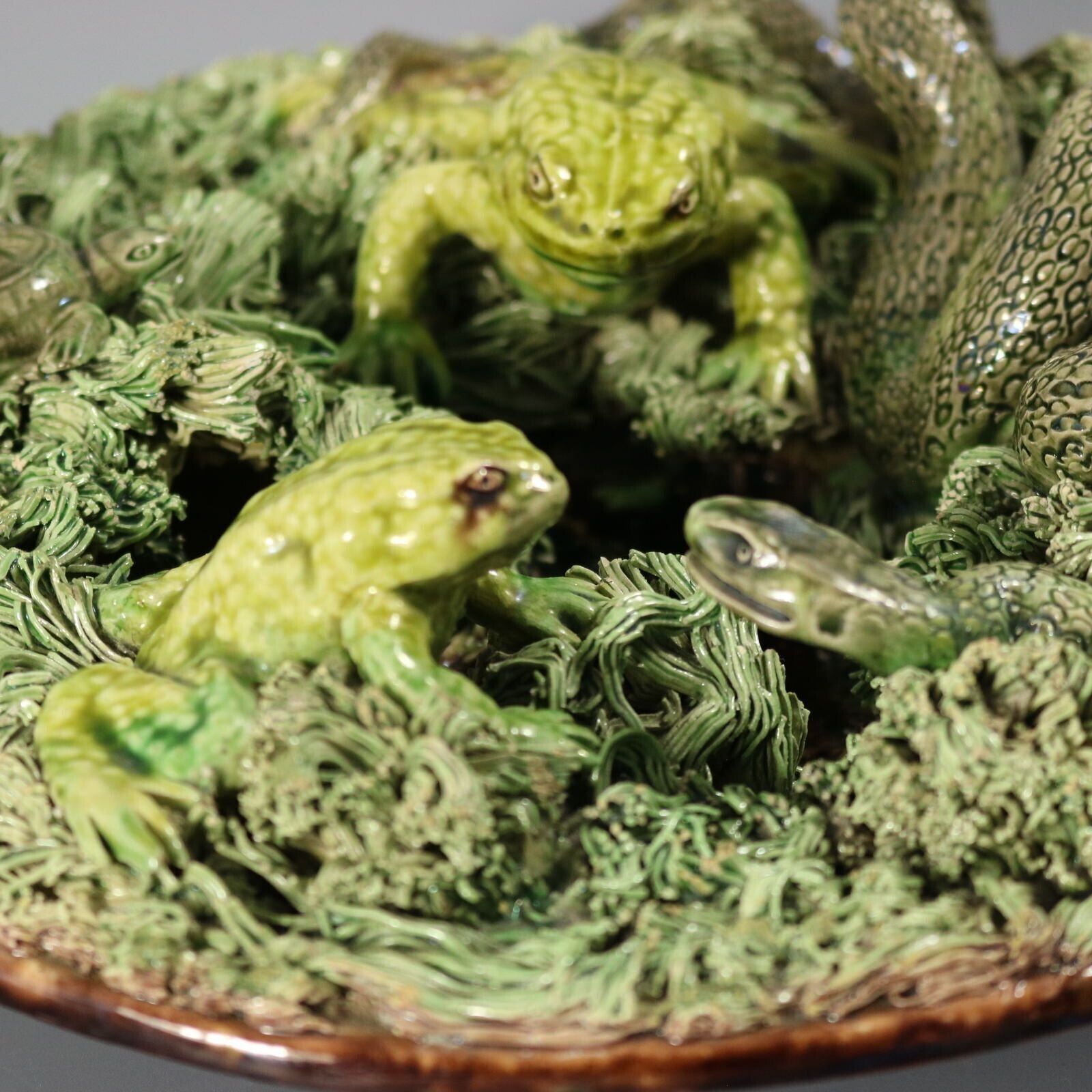 Augusto Baptista De Carvalho Palissy Majolica Frog Plate photo for sale