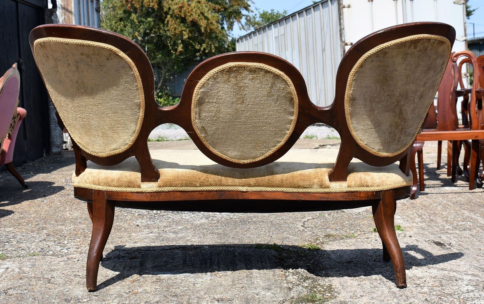 Victorian Rosewood Sofa photo Furniture