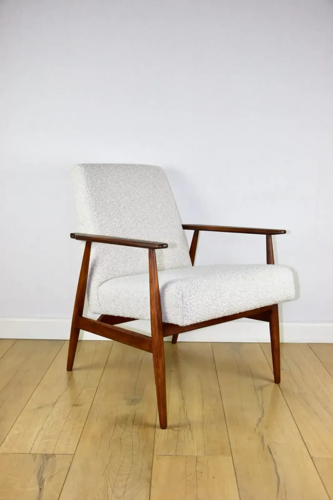 Armchair „ Lis”, 1970s White Boucle Design Henryk Lis   Dark Wood   2 Pieces Available