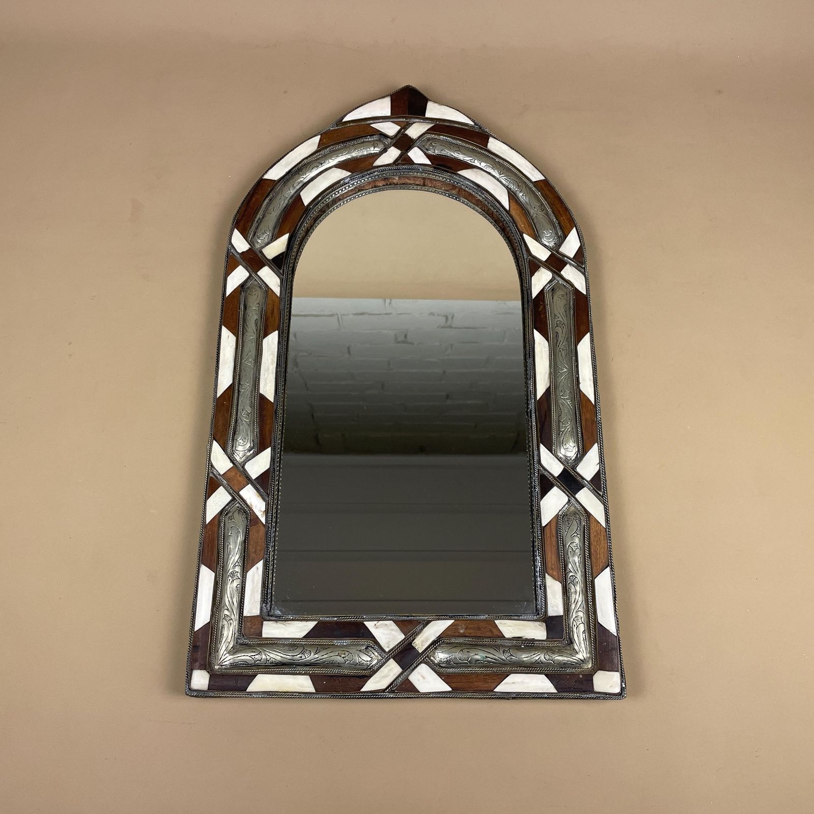 Moroccan Arched Wall Mirror Middle Eastern Style Inlaid Decorative Engraved Silver Metal Border Artisan Mother Of Pearl photo for sale