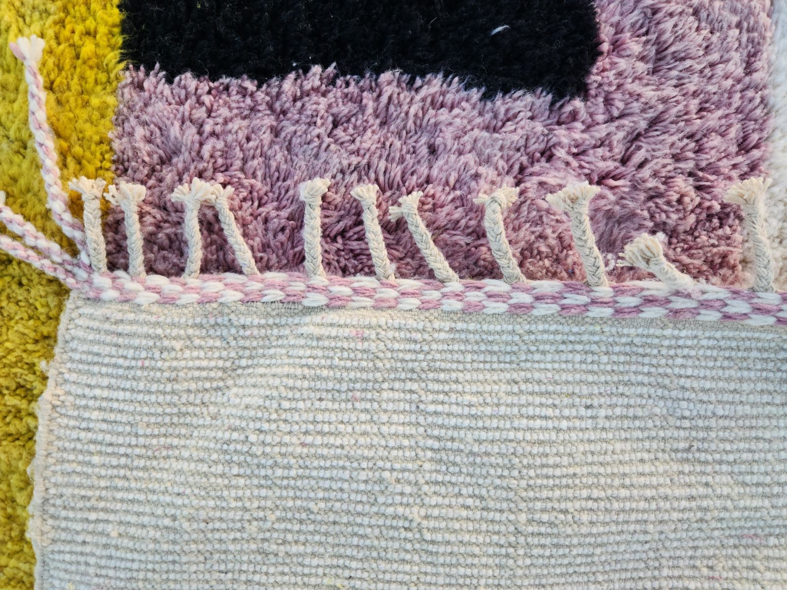 photo for sale Postmodern Moroccan Abstract Rug, Multi Color Geometric, Shaggy Wool (250x150cm)