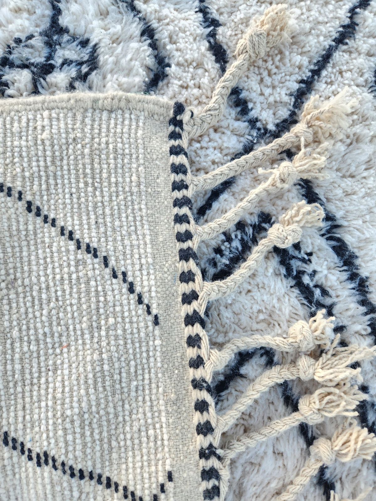 650.0 Large Black & White Beni Ourain Rug, Hand Drawn Tribal Diamond Pattern (300x200cm) photo