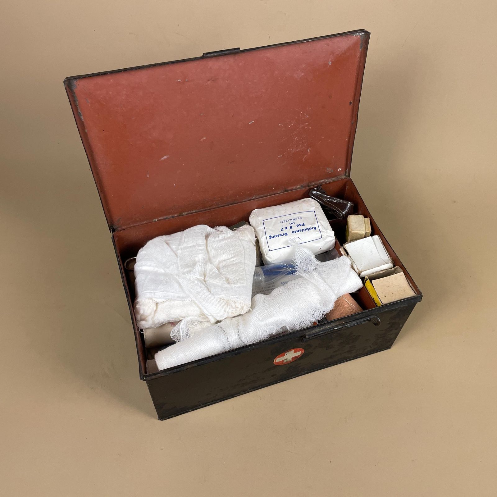 Vintage Metal First Aid Box With Contents Black Steel Wartime Ww2 Medical 1940's Boots Kit Industrial Emergency Box Complete Supplies Set photo vintage