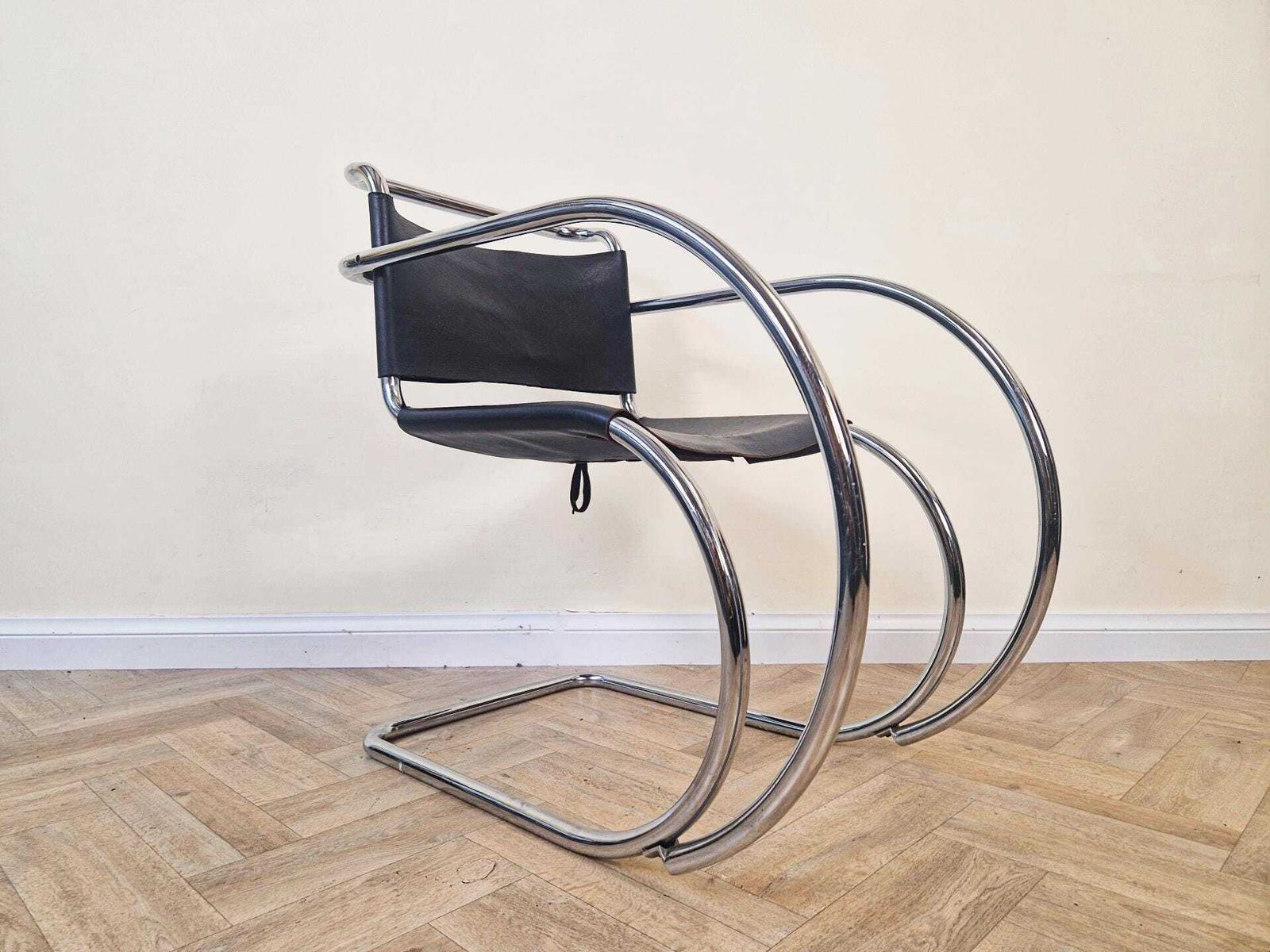 Mies Van Der Rohe Thonet Mr20 Leather & Chrome Mid Century Bauhaus Cantilever Lounge Chair