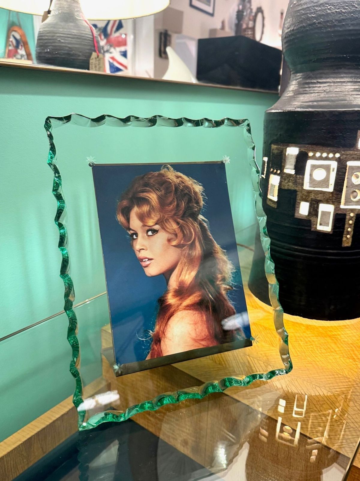 2150.0 A 1930s Glass And Brass Picture Frame Attributed To Pietro Chiesa For Fontana Arte photo