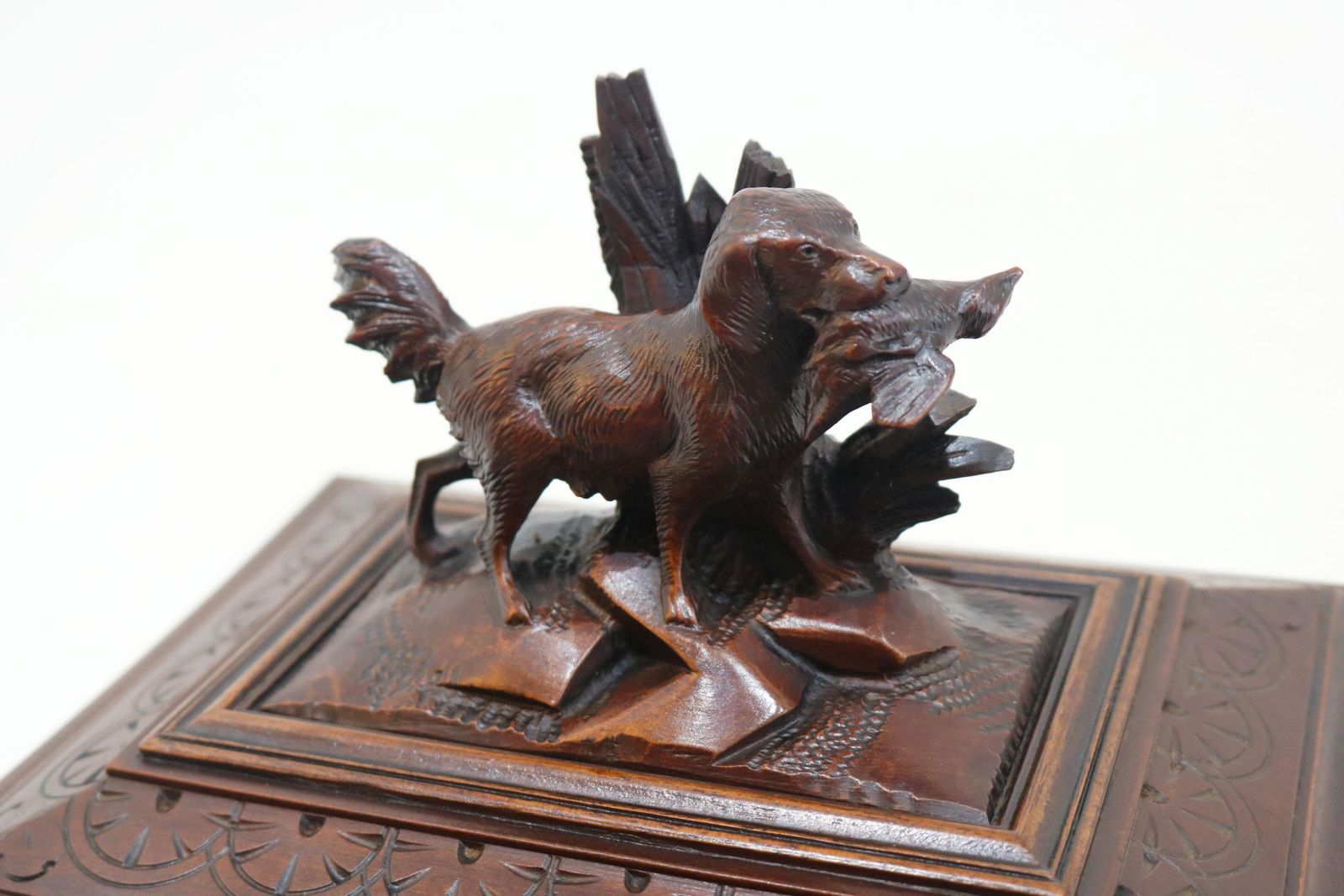 Rare Swiss Black Forest 19th Century Cigar Box / Humidor With Dog Hand Carved photo furniture