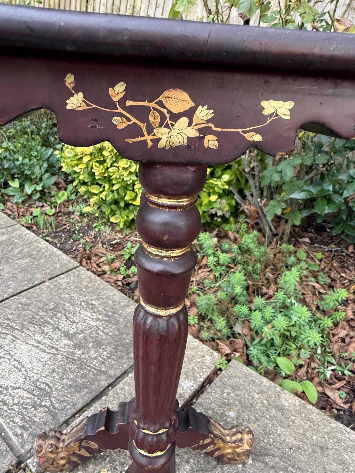 Antique Victorian Chinoiserie Plant Stand With Gilt Dragon Feet Side Table Lacquered. Oriental Design Side Table photo 195.0