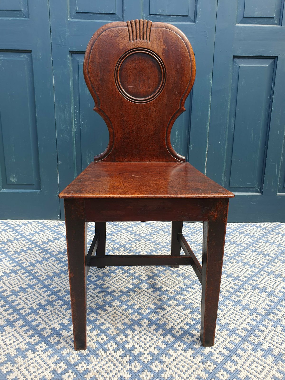 photo furniture Georgian Mahogany Hall Chair