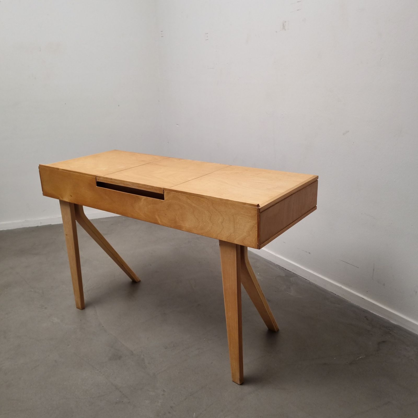Set Of Dutch Modern Dressing Table And Stool In Birch Plywood By Cees Braakman For Pastoe, 1951 photo buy