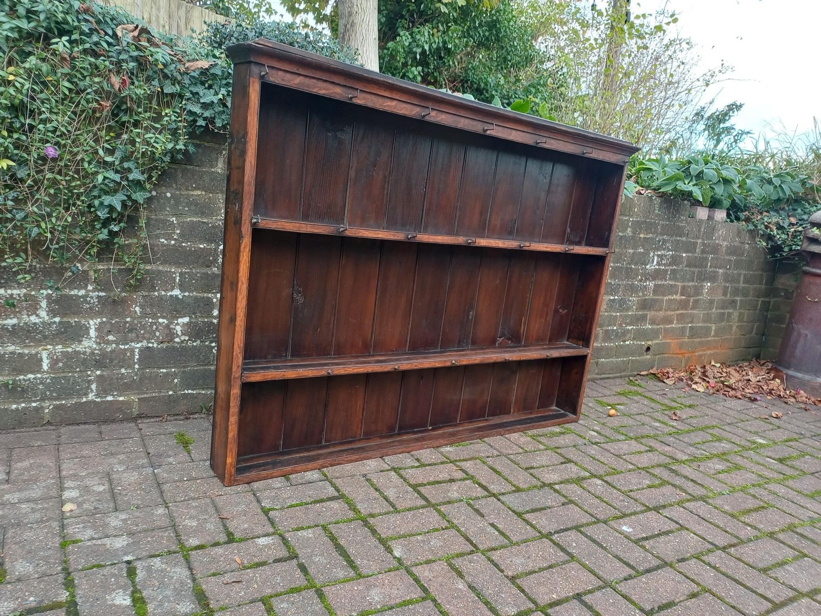 Antique Victorian Plate Rack, Pine & Oak Wall Shelf With Brass Hooks Early 19th Century Plate Display, Kitchen Decor photo vintage