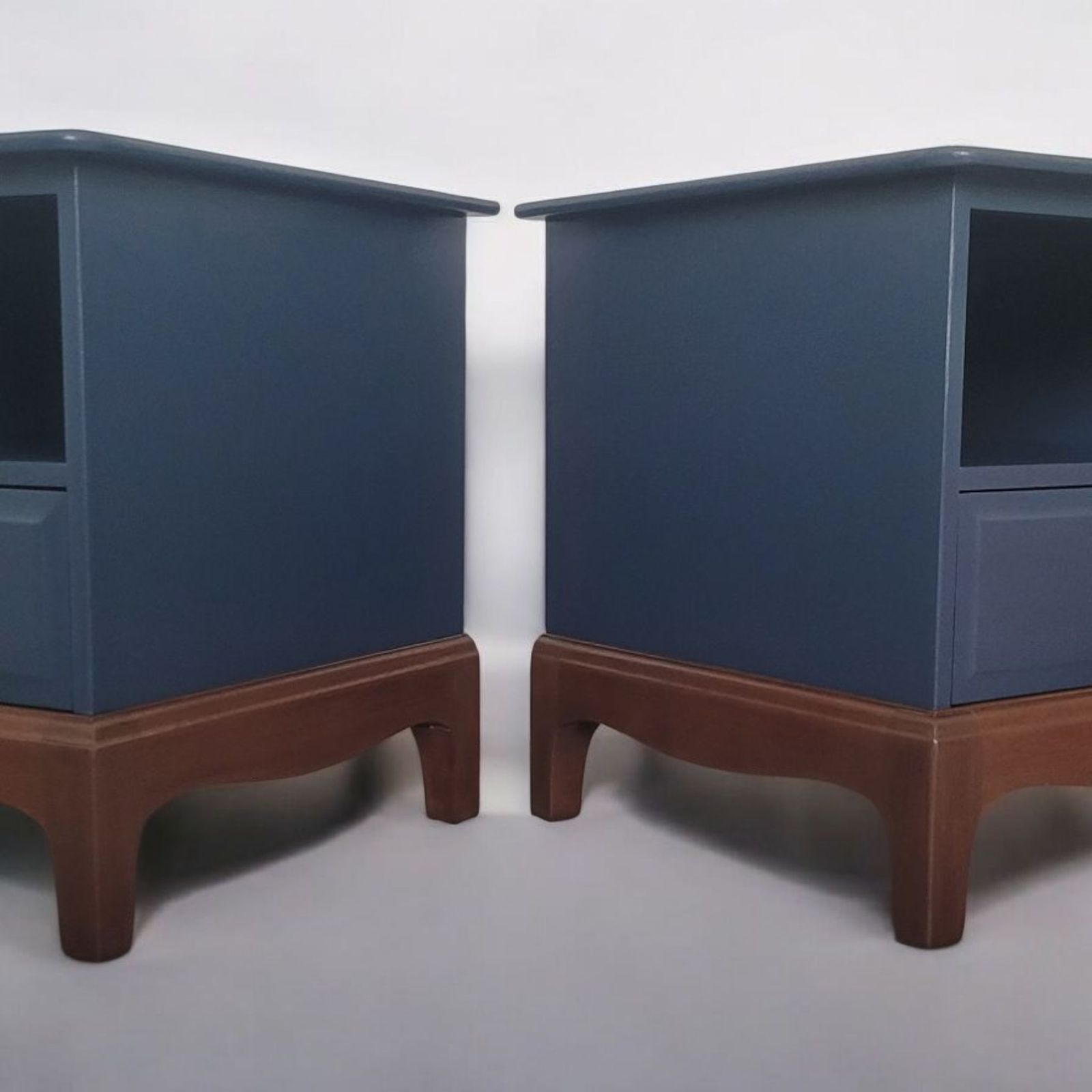 Stag Minstrel Bedroom Set Navy Blue Painted To Order photo vinterior