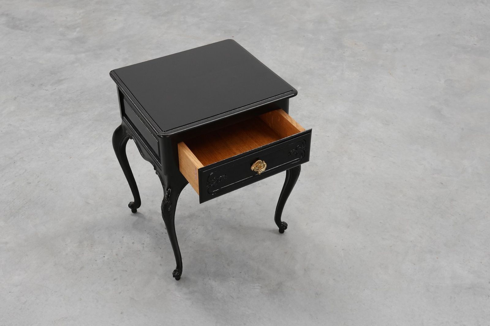 Louis XV Style Nightstands In Black Lacquered Oak, France, 1950s, Set Of 2 photo vinterior