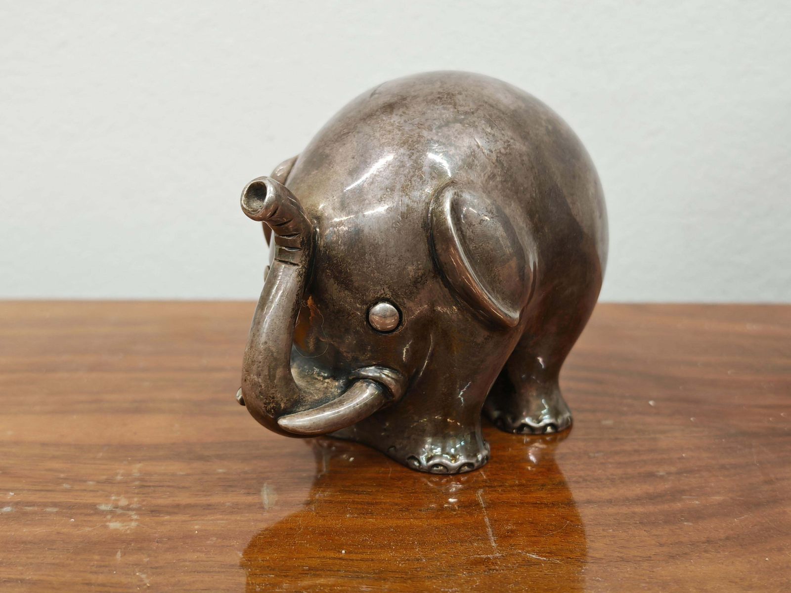 Mid Century Modern Silver Figurine Of An Elephant, 970 Silver, Italy 1960s photo Art