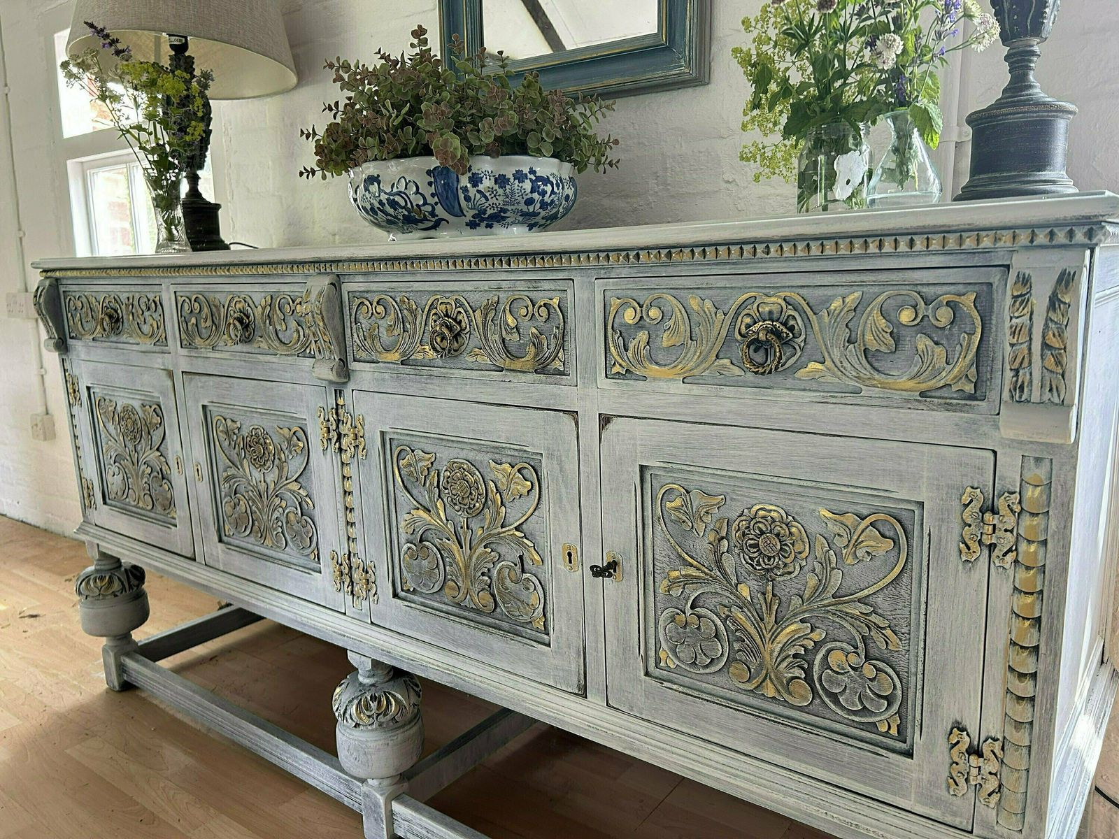 Large Antique Carved Sideboard/Living Room Decor/Kitchen Cabinet/Tv Unit