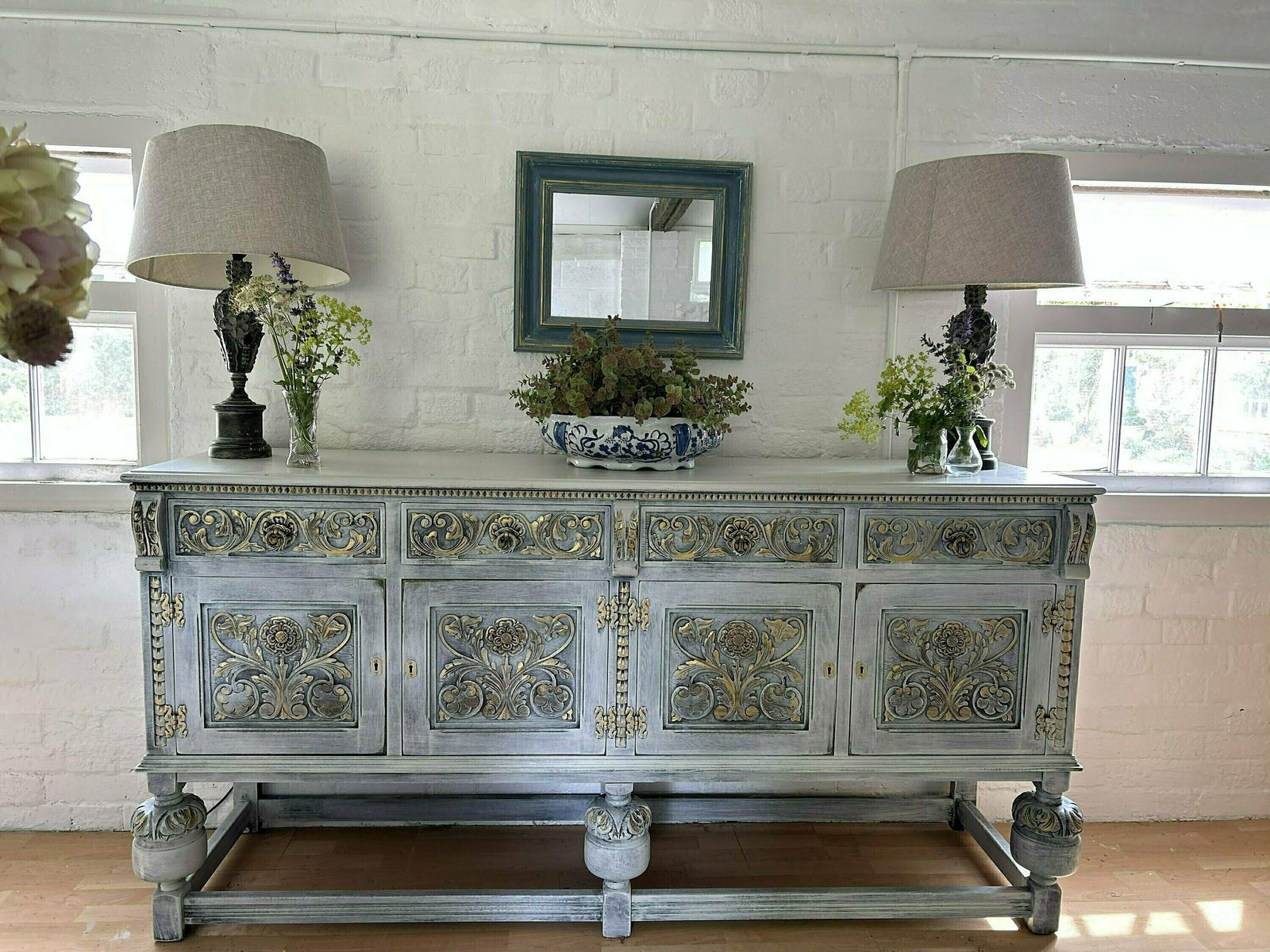 Large Antique Carved Sideboard/Living Room Decor/Kitchen Cabinet/Tv Unit photo vintage
