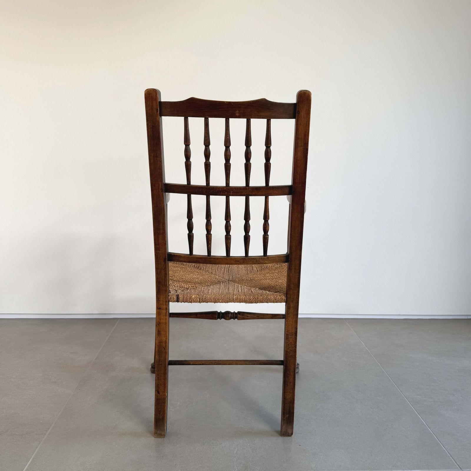 Arts And Crafts Chair, 1800s, Antique photo vinterior