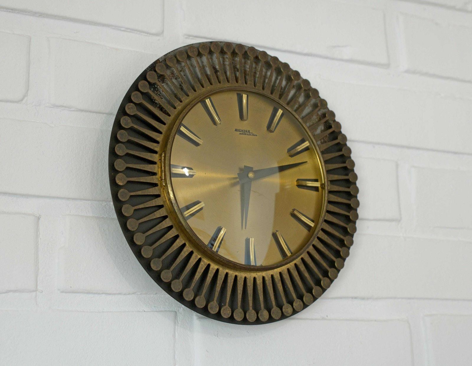Vintage Brass Wall Clock / West Germany 1960's / Atomic Sunburst Clock photo vinterior
